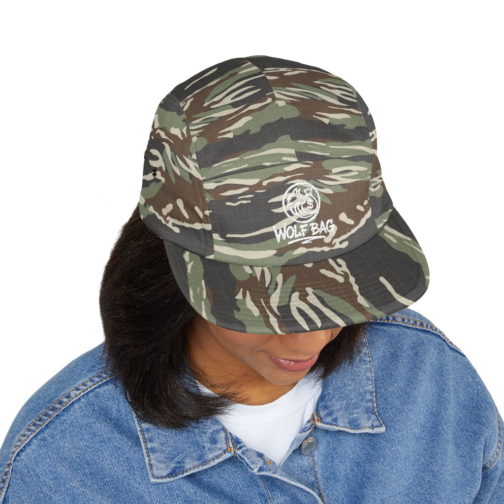 Embroidered 'Wolf Bag' 5-Panel Cap — Casual Outdoor Skate Hat